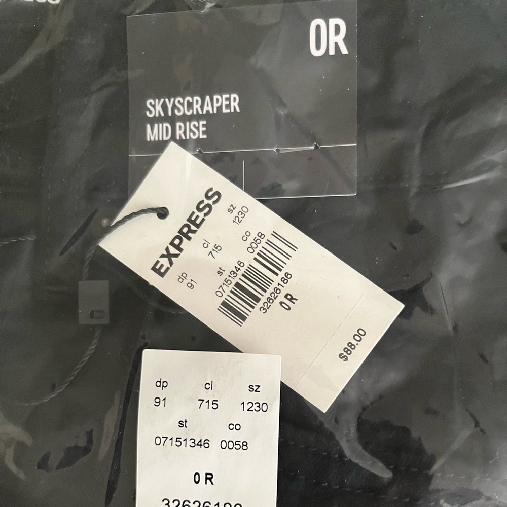 EXPRESS Skyscraper Mid Rise Jean Size 0 R Black - Picture 3 of 4